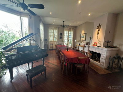 Gehäuse In Hanoi, Vietnam Gehäuse In Hanoi, Vietnam