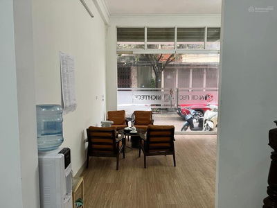 Gehäuse In Hanoi, Vietnam Gehäuse In Hanoi, Vietnam