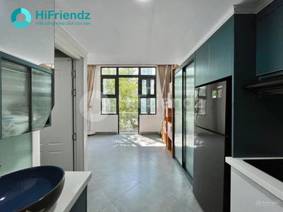 Gehäuse In Nha Be, Vietnam Gehäuse In Nha Be, Vietnam