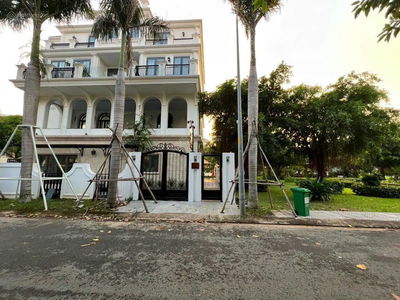 Housing in Ho Chi Minh City, Vietnam Housing in Ho Chi Minh City, Vietnam