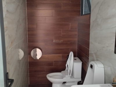 Housing in Hanoi, Vietnam Housing in Hanoi, Vietnam