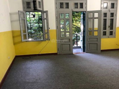 Gehäuse In Hanoi, Vietnam Gehäuse In Hanoi, Vietnam