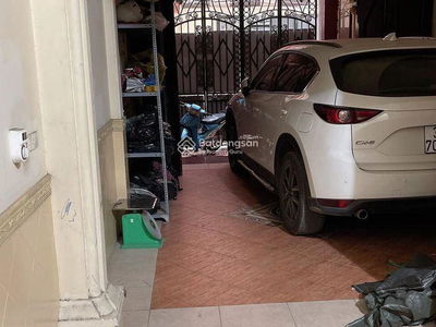 Gehäuse In Hanoi, Vietnam Gehäuse In Hanoi, Vietnam