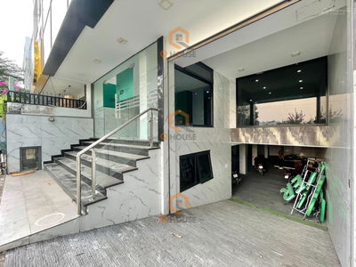 Gehäuse In Nha Be, Vietnam  Gehäuse In Nha Be, Vietnam