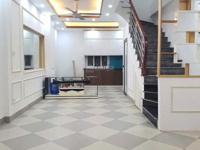 Gehäuse In Hanoi, Vietnam Gehäuse In Hanoi, Vietnam