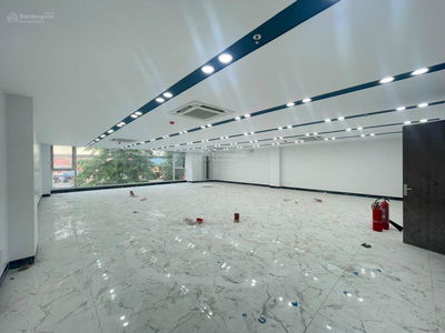 Gehäuse In Hanoi, Vietnam Gehäuse In Hanoi, Vietnam