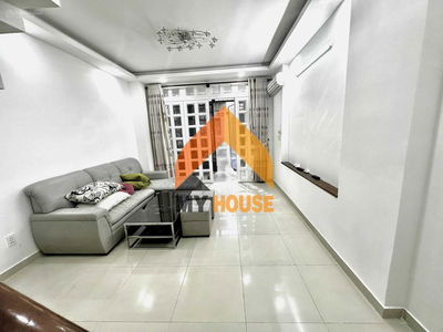 Gehäuse In Nha Be, Vietnam Gehäuse In Nha Be, Vietnam