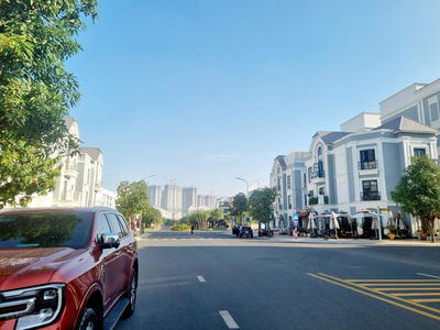 Vinhomes Grand Park, Vietnam  Vinhomes Grand Park, Vietnam