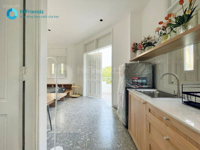 Gehäuse In Nha Be, Vietnam Gehäuse In Nha Be, Vietnam