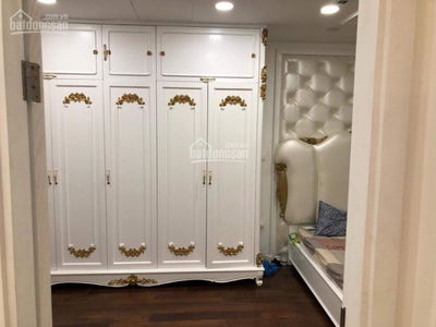 Golden Palace, Vietnam Golden Palace, Vietnam