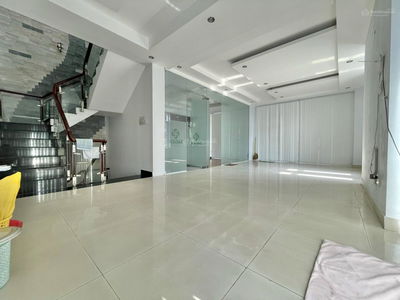 Housing in Ho Chi Minh City, Vietnam Housing in Ho Chi Minh City, Vietnam