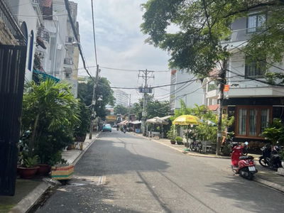 Housing in Ho Chi Minh City, Vietnam Housing in Ho Chi Minh City, Vietnam