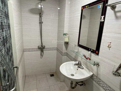 Housing in Hanoi, Vietnam Housing in Hanoi, Vietnam