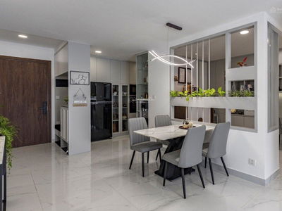 Terra Royal, Vietnam Terra Royal, Vietnam