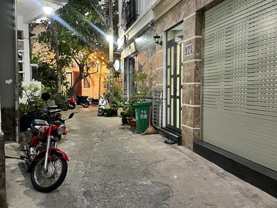 Housing in Ho Chi Minh City, Vietnam Housing in Ho Chi Minh City, Vietnam