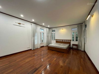 Gehäuse In Hanoi, Vietnam Gehäuse In Hanoi, Vietnam