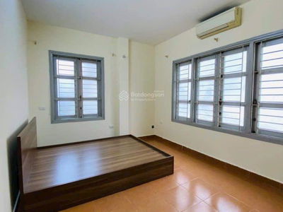 Gehäuse In Hanoi, Vietnam Gehäuse In Hanoi, Vietnam