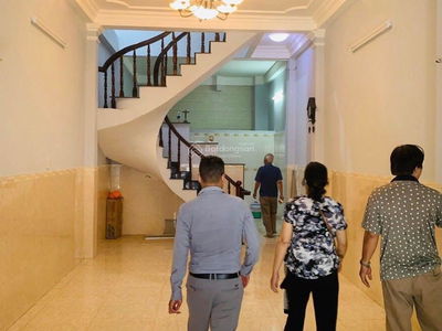 Gehäuse In Ho Chi Minh City, Vietnam Gehäuse In Ho Chi Minh City, Vietnam