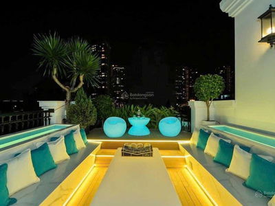 Diamond Island, Vietnam Diamond Island, Vietnam