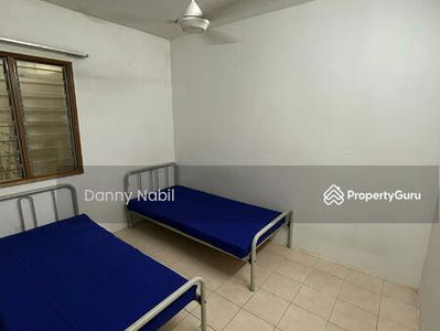 Pusat Komersial Seksyen 7 Shop Apartment, Malaysia Pusat Komersial Seksyen 7 Shop Apartment, Malaysia