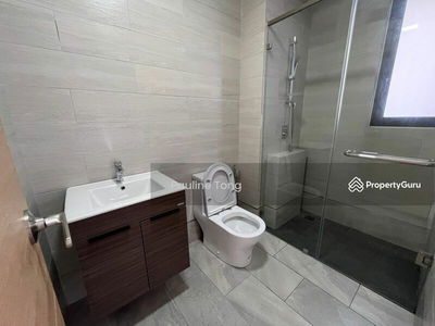 Trinity Pentamont, Malaysia Trinity Pentamont, Malaysia