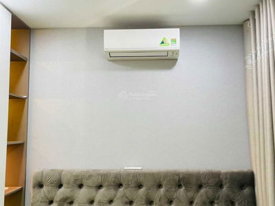 Topaz Elite, Vietnam Topaz Elite, Vietnam