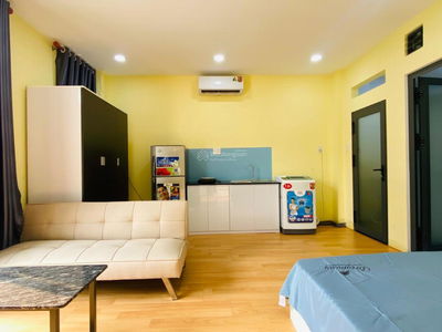 Cach Mang Thang Tam Street, Vietnam Cach Mang Thang Tam Street, Vietnam