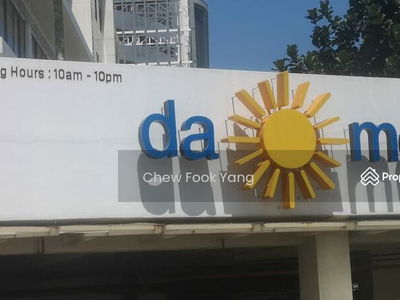 Twin sharing/single/master new renovated room usj 1 residence lrt/brt subang sunway, Malaysia Twin sharing/single/master new renovated room usj 1 residence lrt/brt subang sunway, Malaysia