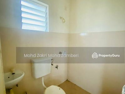 Pangsapuri Kasuarina (Bandar Botanic), Malaysia Pangsapuri Kasuarina (Bandar Botanic), Malaysia