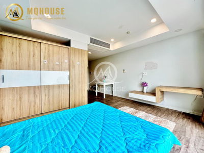 Truong Son Street, Vietnam Truong Son Street, Vietnam