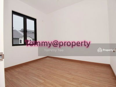 Lumira 1, Malaysia Lumira 1, Malaysia