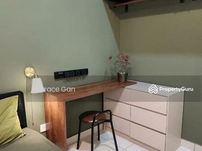 Trion @ KL, Malaysia Trion @ KL, Malaysia