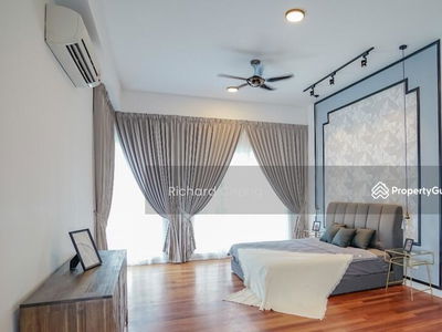 Riana South, Malaysia Riana South, Malaysia