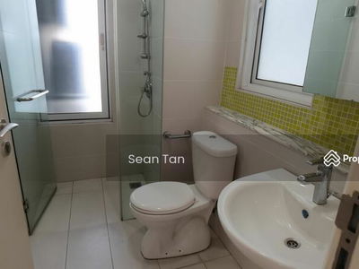 Tiffany Kiara (Tiffani by i-ZEN), Malaysia Tiffany Kiara (Tiffani by i-ZEN), Malaysia