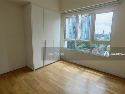 Tiffany Kiara (Tiffani by i-ZEN), Malaysia Tiffany Kiara (Tiffani by i-ZEN), Malaysia