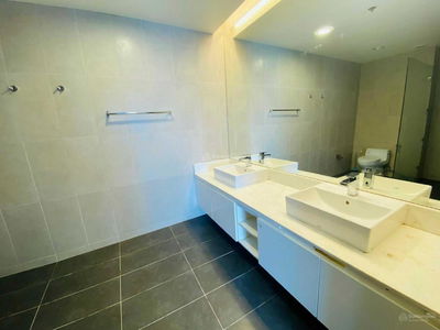 Azura, Vietnam Azura, Vietnam