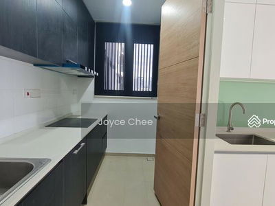 Trinity Pentamont, Malaysia Trinity Pentamont, Malaysia