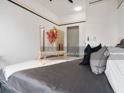 M Vertica, Malaysia M Vertica, Malaysia