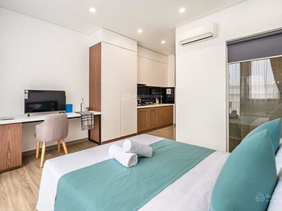 Nguyen Cu Trinh Street, Vietnam Nguyen Cu Trinh Street, Vietnam