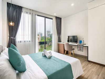 Nguyen Cu Trinh Street, Vietnam  Nguyen Cu Trinh Street, Vietnam