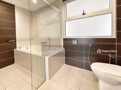 Encorp Marina Puteri Harbour, Malaysia Encorp Marina Puteri Harbour, Malaysia