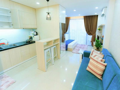 Tran Dinh Xu Street, Vietnam Tran Dinh Xu Street, Vietnam