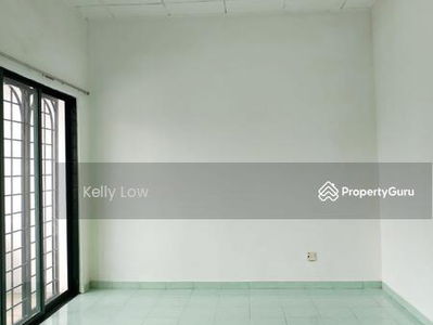 Puchong utama @ corner for rent, Malaysia Puchong utama @ corner for rent, Malaysia