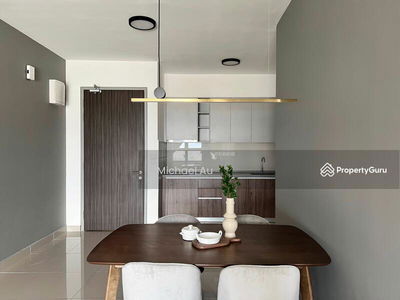 M Vertica, Malaysia M Vertica, Malaysia