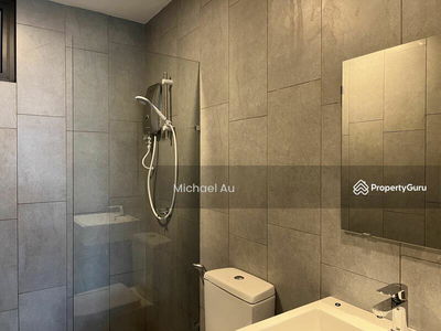 M Vertica, Malaysia M Vertica, Malaysia