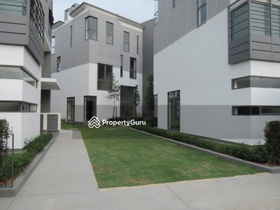 The BreezeWay Garden, Malaysia The BreezeWay Garden, Malaysia