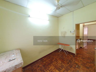 2 Storey Cheras Hartamas, Malaysia 2 Storey Cheras Hartamas, Malaysia