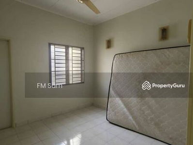 Jalan Bakti Mutiara Rini @ 2sty Terrace Endlot, Malaysia Jalan Bakti Mutiara Rini @ 2sty Terrace Endlot, Malaysia