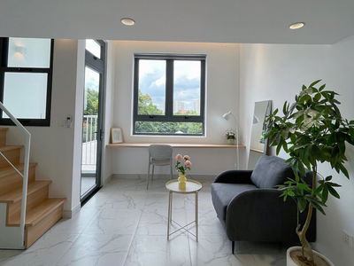 Nguyen Duy Trinh Street, Vietnam Nguyen Duy Trinh Street, Vietnam