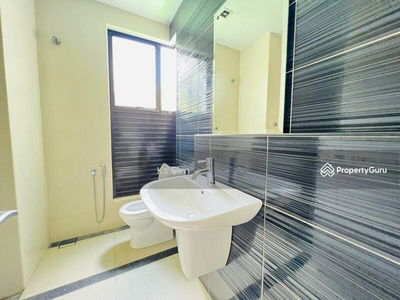 Beethoven, Symphony Hills, Cyberjaya, Malaysia Beethoven, Symphony Hills, Cyberjaya, Malaysia